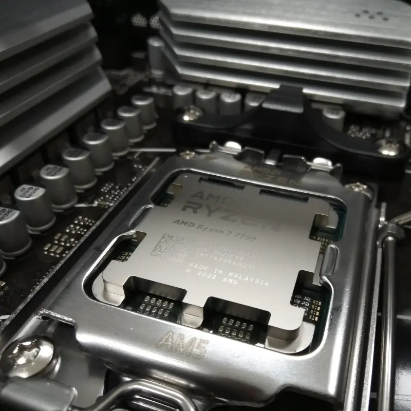 CPU Ryzen 7 7700